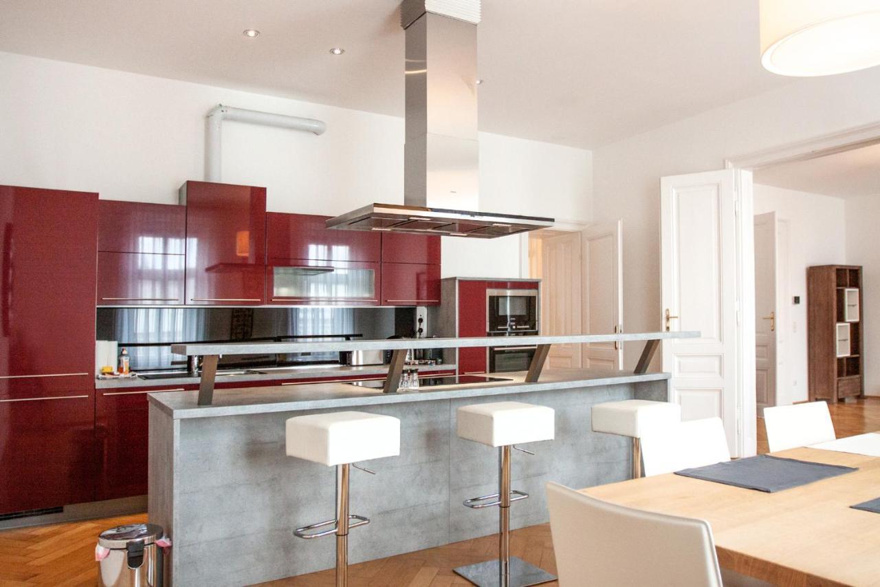 Riess Apartments Rotenhofgasse | Contactless Check-In Wina Bagian luar foto