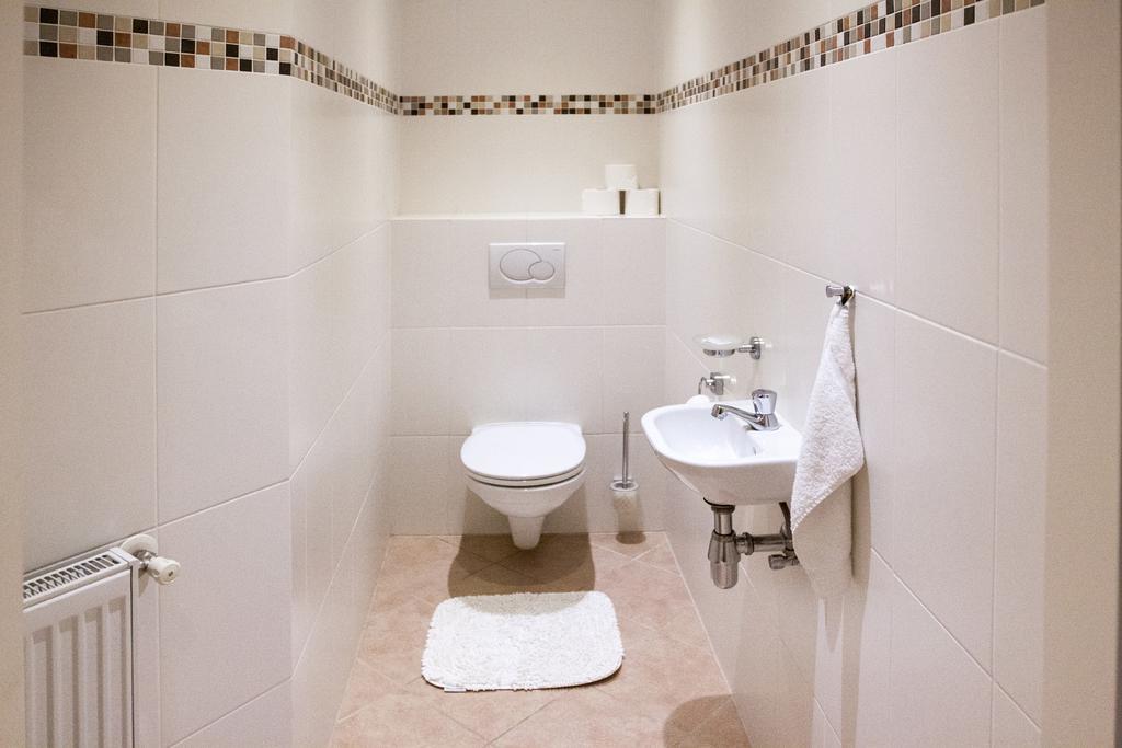 Riess Apartments Rotenhofgasse | Contactless Check-In Wina Bagian luar foto