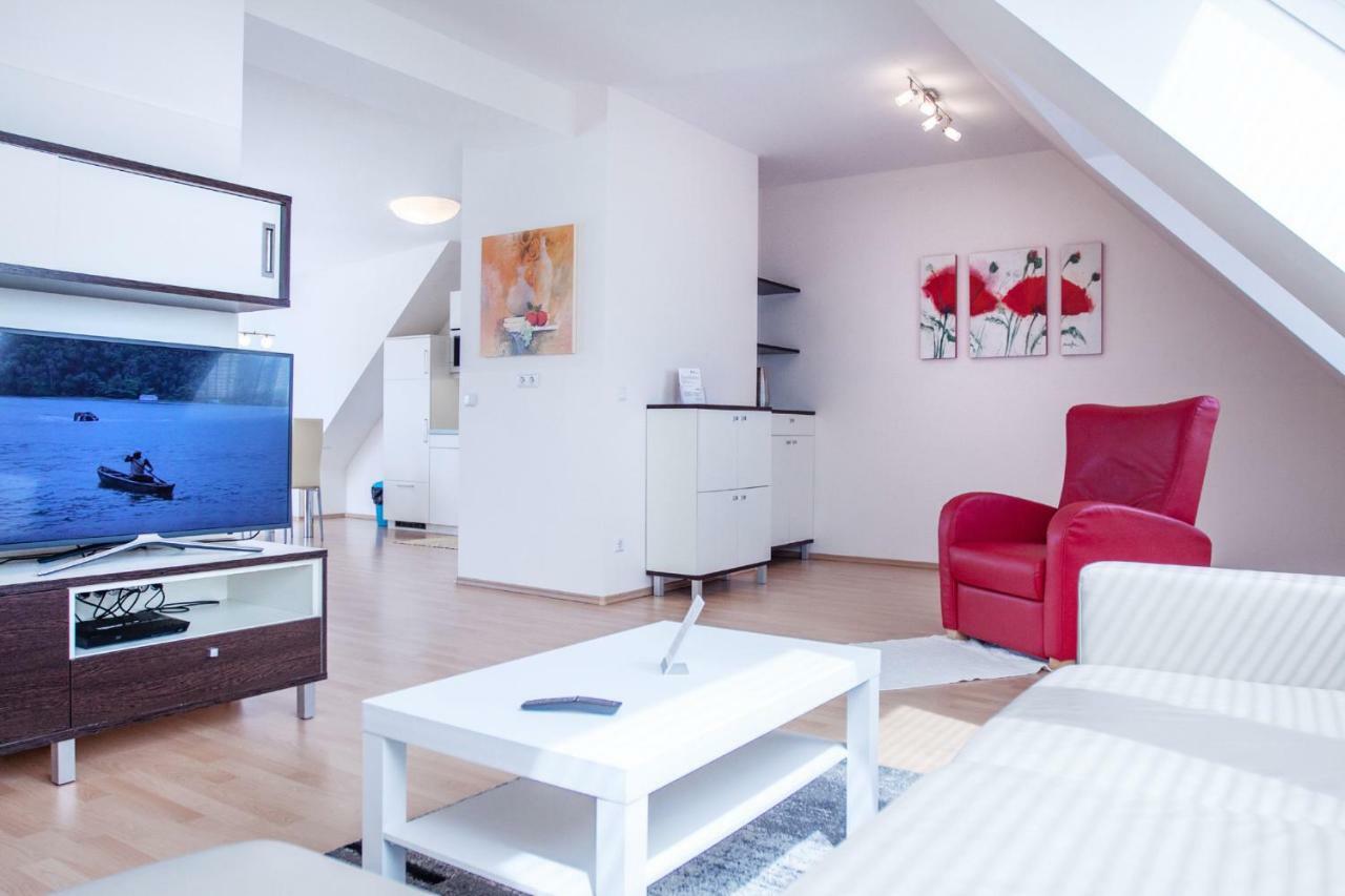 Riess Apartments Rotenhofgasse | Contactless Check-In Wina Bagian luar foto